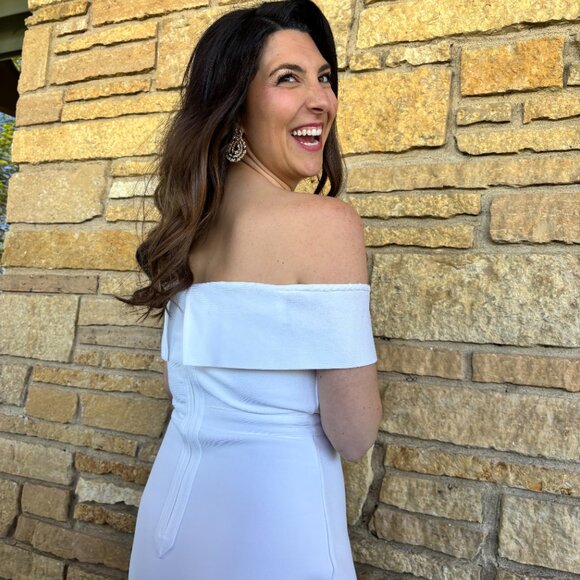 Little White Dress - Picture 3 of 4